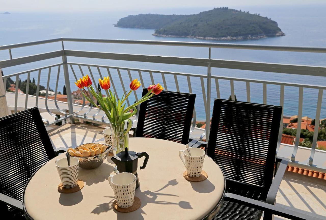 Spacious 2 Bedroom Apt Luxeview- Oldtownview, 10Min To Town Dubrovnik Exterior photo